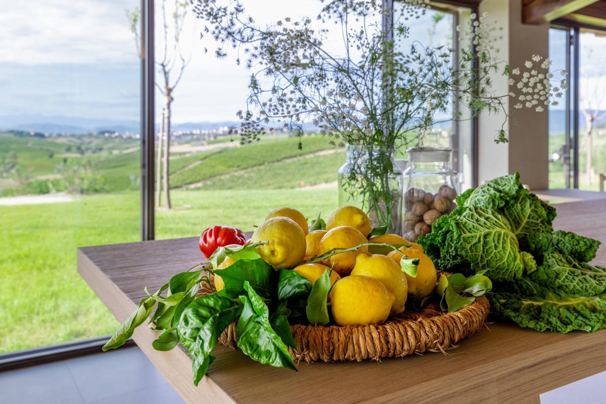 Colle Alberti Country House Черрето-Гвиди Экстерьер фото