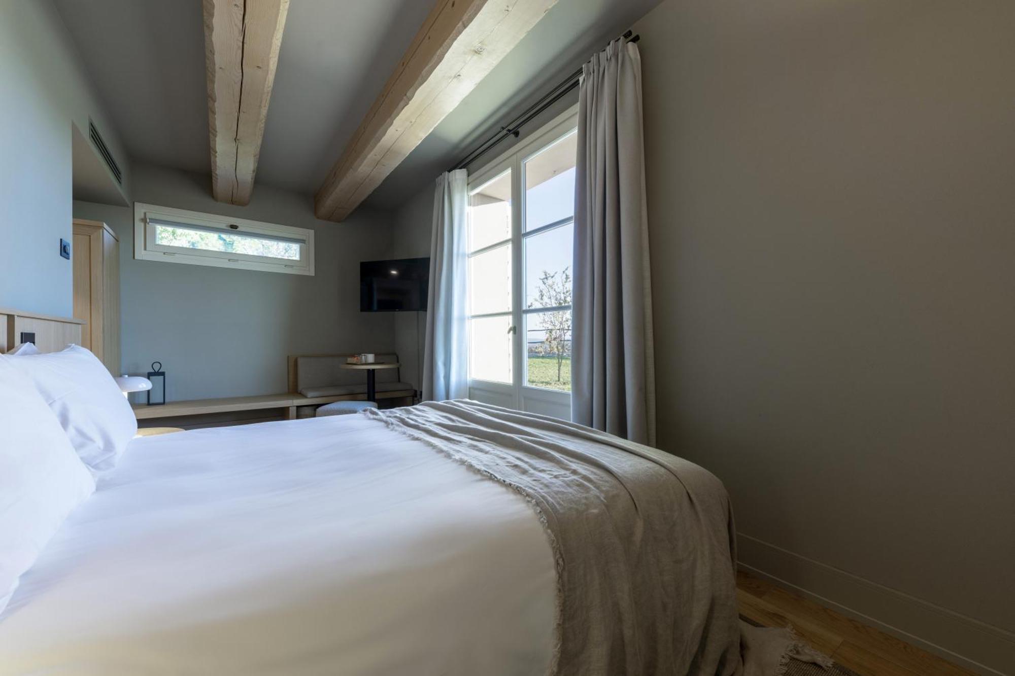 Colle Alberti Country House Черрето-Гвиди Экстерьер фото